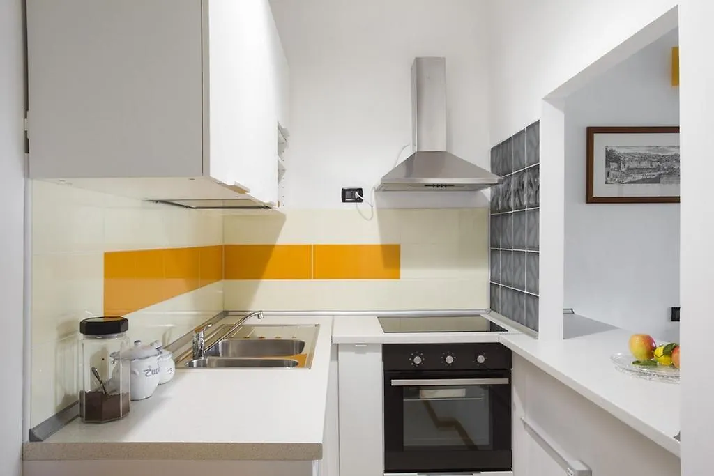 Apartment Montebello Rome
